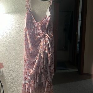 Chic Floral Midi Dress in Pink